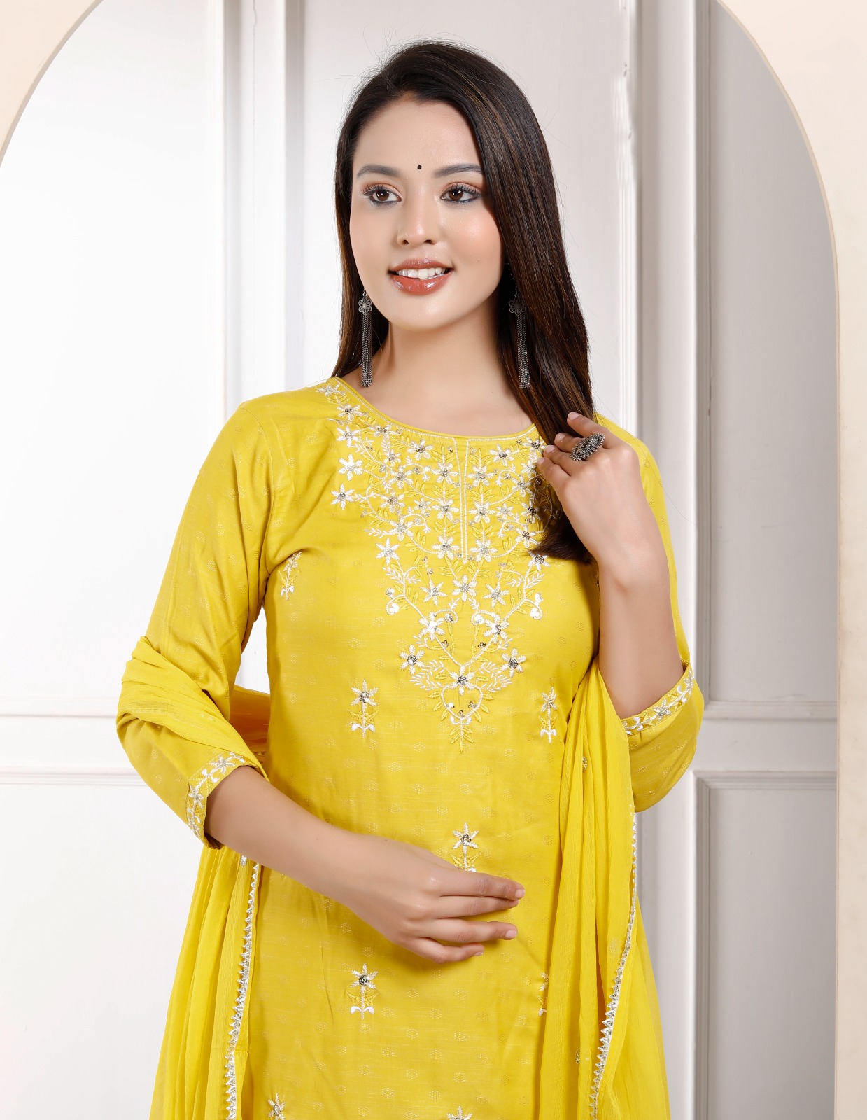 product-img-YELLOW SKD
